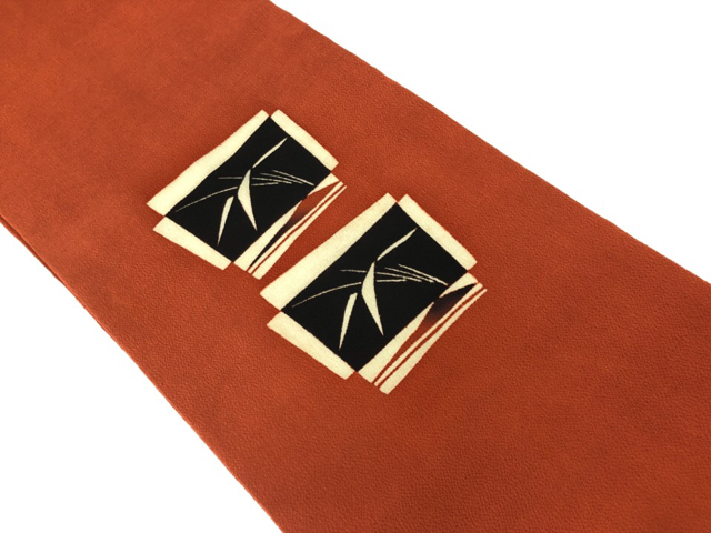 リサイクル　縮緬地色紙に笹模様名古屋帯